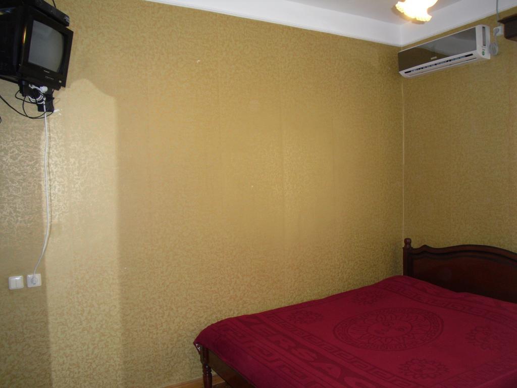 Suliko Guest House Batoemi Kamer foto